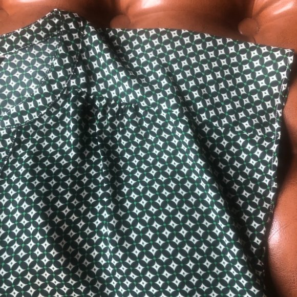 Like New! Banana Republic Print Dolman Top SP - Picture 8 of 16